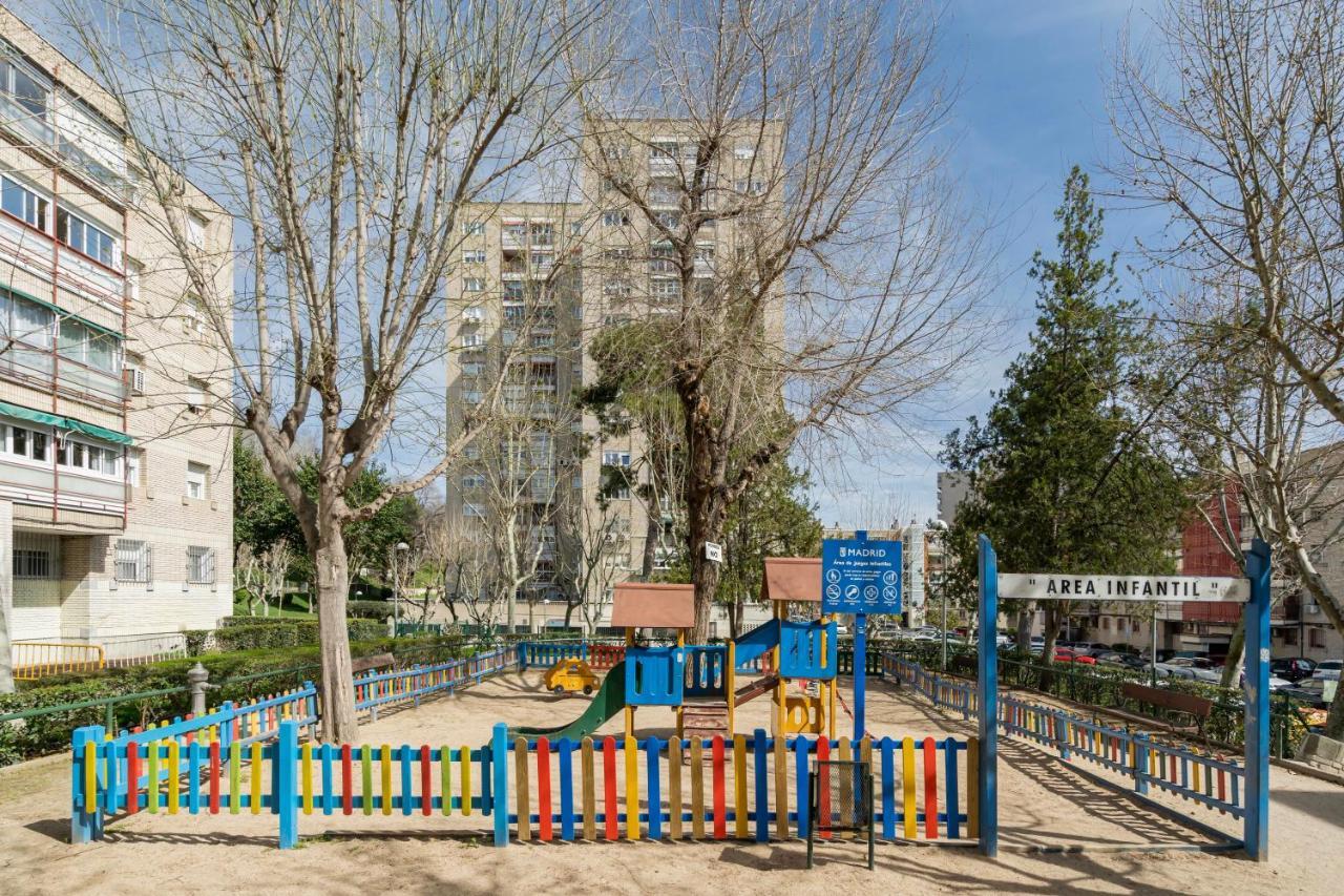 For You Rentals Moderno Apartamento Temporal Cerca Zoo Y Del Parque De Atracciones Ceb76 Мадрид Екстер'єр фото